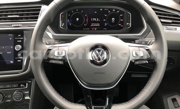 Sayi Na hannu Volkswagen Tiguan White Mota in Maseru a Maseru Sayi Na hannu Volkswagen Tiguan White Mota in Maseru a Maseru