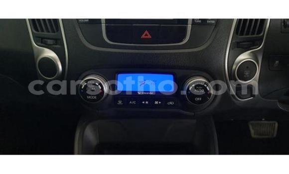 Buy Used Hyundai ix35 White Car in Maseru in Maseru Buy Used Hyundai ix35 White Car in Maseru in Maseru