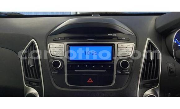 Buy Used Hyundai ix35 White Car in Maseru in Maseru Buy Used Hyundai ix35 White Car in Maseru in Maseru