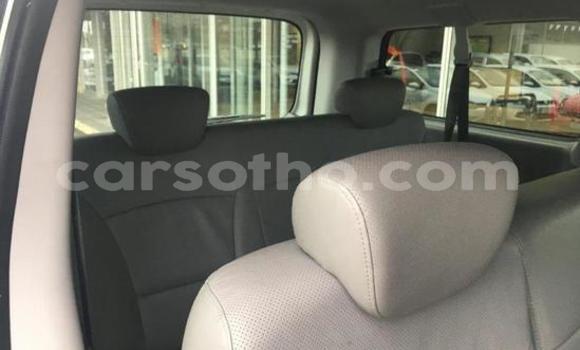 Buy Used Hyundai H1 White Car in Maseru in Maseru Buy Used Hyundai H1 White Car in Maseru in Maseru