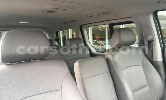 Buy Used Hyundai H1 White Car in Maseru in Maseru Buy Used Hyundai H1 White Car in Maseru in Maseru