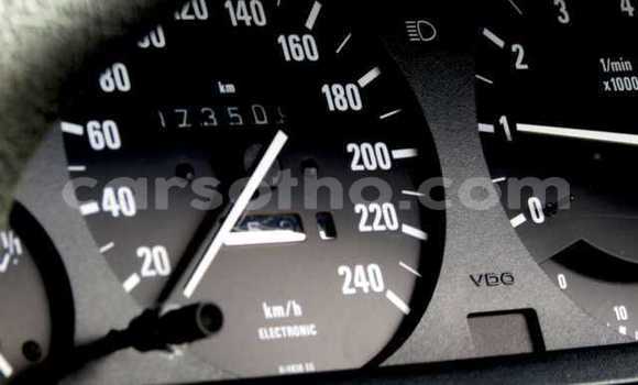 اشتري مستعمل BMW 315 Red سيارة في Maseru في Maseru اشتري مستعمل BMW 315 Red سيارة في Maseru في Maseru