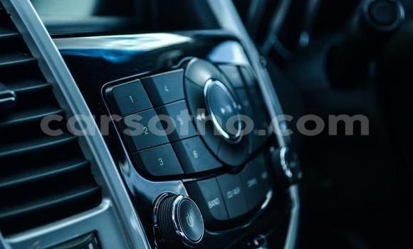Buy Used Chevrolet Cruze White Car in Hlotse in Leribe Buy Used Chevrolet Cruze White Car in Hlotse in Leribe