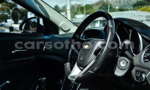 Buy Used Chevrolet Cruze White Car in Hlotse in Leribe Buy Used Chevrolet Cruze White Car in Hlotse in Leribe