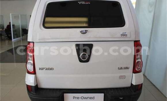 Sayi Na hannu Nissan NV200 Silver Mota in Maseru a Maseru Sayi Na hannu Nissan NV200 Silver Mota in Maseru a Maseru