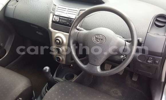 Sayi Na hannu Toyota Yaris Black Mota in Maseru a Maseru Sayi Na hannu Toyota Yaris Black Mota in Maseru a Maseru