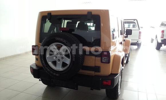 Sayi Na hannu Jeep Wrangler Beige Mota in Maseru a Maseru Sayi Na hannu Jeep Wrangler Beige Mota in Maseru a Maseru