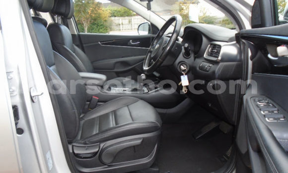 Sayi Na hannu Kia Sorento Silver Mota in Mafeteng a Mafeteng Sayi Na hannu Kia Sorento Silver Mota in Mafeteng a Mafeteng