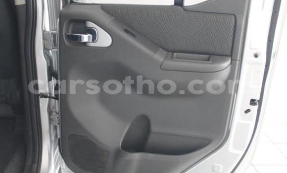 Buy Used Nissan Navara Silver Car in Mohale's Hoek in Mohale's Hoek Buy Used Nissan Navara Silver Car in Mohale's Hoek in Mohale's Hoek