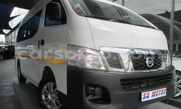 اشتري مستعمل Nissan NV350 Caravan White سيارة في Hlotse في Leribe اشتري مستعمل Nissan NV350 Caravan White سيارة في Hlotse في Leribe