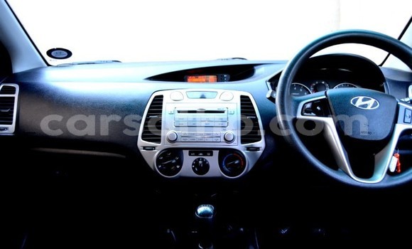 Sayi Na hannu Hyundai i20 White Mota in Maseru a Maseru Sayi Na hannu Hyundai i20 White Mota in Maseru a Maseru