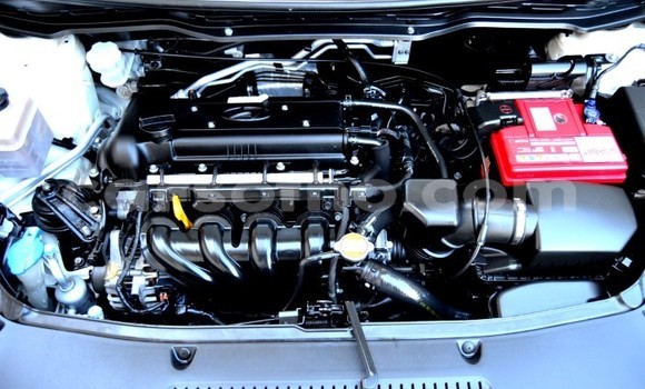 Sayi Na hannu Hyundai i20 White Mota in Maseru a Maseru Sayi Na hannu Hyundai i20 White Mota in Maseru a Maseru