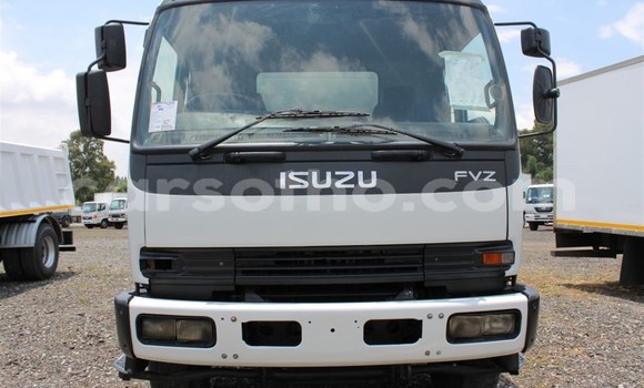 اشتري مستعمل Isuzu FVZ White شاحنة في Maseru في Maseru اشتري مستعمل Isuzu FVZ White شاحنة في Maseru في Maseru