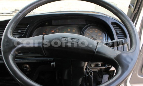 اشتري مستعمل Isuzu FVZ White شاحنة في Maseru في Maseru اشتري مستعمل Isuzu FVZ White شاحنة في Maseru في Maseru