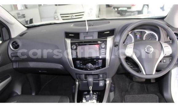 Acheter Occasion Voiture Nissan Navara Blanc à Butha–Buthe, Thaba-Tseka Acheter Occasion Voiture Nissan Navara Blanc à Butha–Buthe, Thaba-Tseka