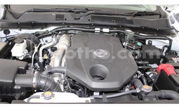 Acheter Occasion Voiture Nissan Navara Blanc à Butha–Buthe, Thaba-Tseka Acheter Occasion Voiture Nissan Navara Blanc à Butha–Buthe, Thaba-Tseka