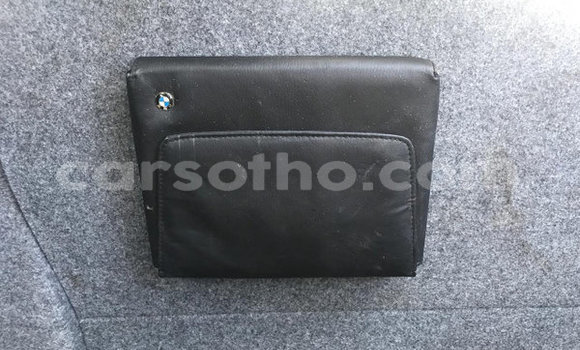 Acheter Occasion Voiture BMW 3–Series Blanc à Maseru, Maseru Acheter Occasion Voiture BMW 3–Series Blanc à Maseru, Maseru