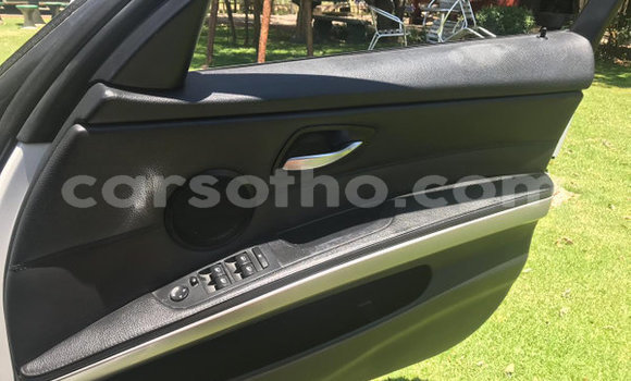 Acheter Occasion Voiture BMW 3–Series Blanc à Maseru, Maseru Acheter Occasion Voiture BMW 3–Series Blanc à Maseru, Maseru