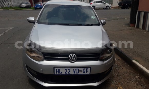 Buy Used Volkswagen Polo Silver Car in Import - Dubai in Maseru Buy Used Volkswagen Polo Silver Car in Import - Dubai in Maseru