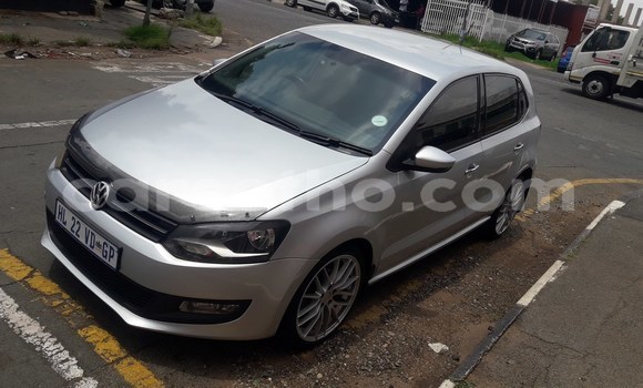 Buy Used Volkswagen Polo Silver Car in Import - Dubai in Maseru Buy Used Volkswagen Polo Silver Car in Import - Dubai in Maseru