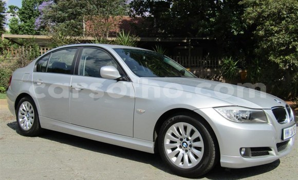 Buy Used BMW 3–Series Silver Car in Import - Dubai in Maseru Buy Used BMW 3–Series Silver Car in Import - Dubai in Maseru