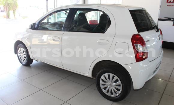 Buy Used Toyota Etios White Car in Import - Dubai in Maseru Buy Used Toyota Etios White Car in Import - Dubai in Maseru