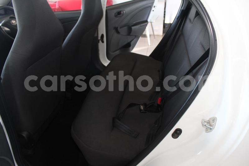 Big with watermark 4683595 4