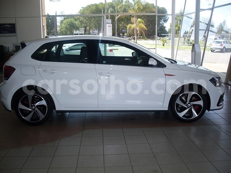 Big with watermark sdc12256 id4734372 8