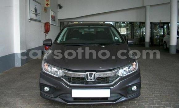 Sayi Na hannu Honda Ballade Silver Mota in Maseru a Maseru Sayi Na hannu Honda Ballade Silver Mota in Maseru a Maseru