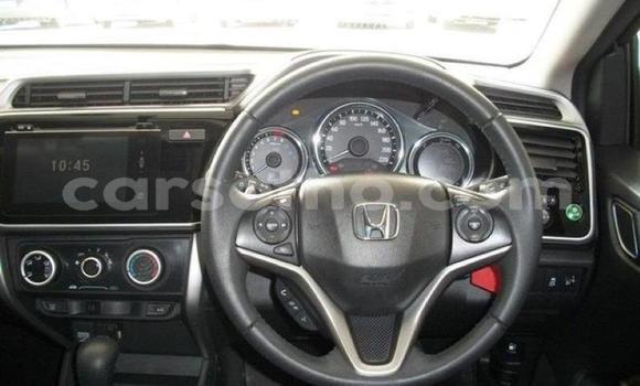 Sayi Na hannu Honda Ballade Silver Mota in Maseru a Maseru Sayi Na hannu Honda Ballade Silver Mota in Maseru a Maseru