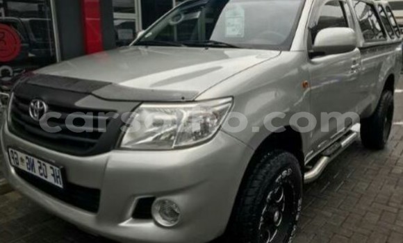Buy Used Toyota Hilux Silver Car in Maseru in Maseru Buy Used Toyota Hilux Silver Car in Maseru in Maseru