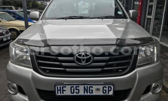 Buy Used Toyota Hilux Silver Car in Maseru in Maseru Buy Used Toyota Hilux Silver Car in Maseru in Maseru