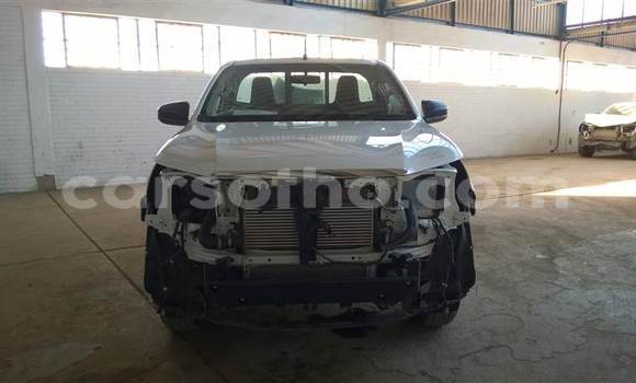 Buy Used Toyota Hilux White Car in Maseru in Maseru Buy Used Toyota Hilux White Car in Maseru in Maseru
