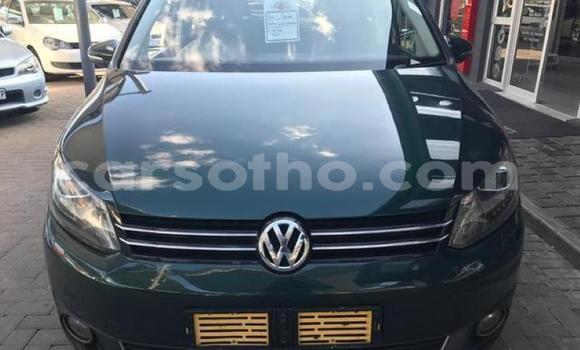Buy Used Volkswagen Touran Green Car in Maseru in Maseru Buy Used Volkswagen Touran Green Car in Maseru in Maseru