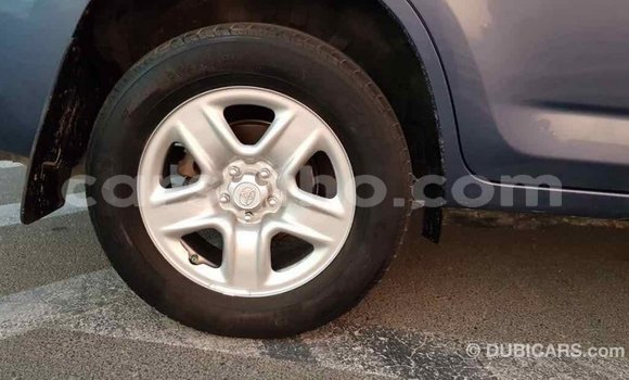 Buy Import Toyota HiAce Blue Truck in Import - Dubai in Maseru Buy Import Toyota HiAce Blue Truck in Import - Dubai in Maseru