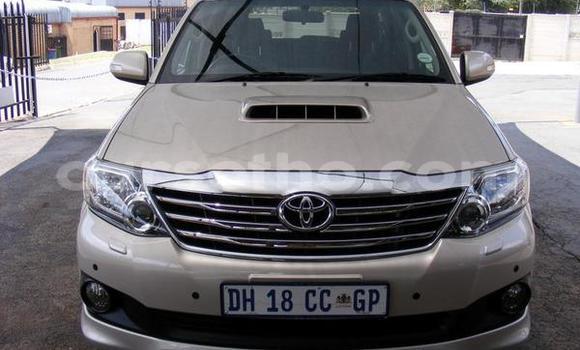 اشتري مستعمل Toyota Fortuner Beige سيارة في Maseru في Maseru اشتري مستعمل Toyota Fortuner Beige سيارة في Maseru في Maseru