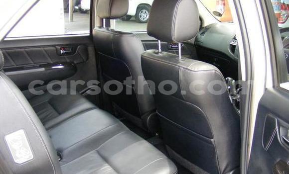 اشتري مستعمل Toyota Fortuner Beige سيارة في Maseru في Maseru اشتري مستعمل Toyota Fortuner Beige سيارة في Maseru في Maseru