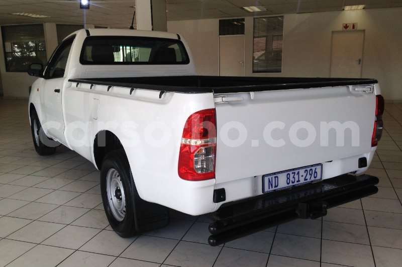 Big with watermark toyota hilux 2 0 vvt i 2012 id 61023701 type main