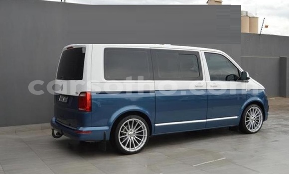 Buy Used Volkswagen Caravelle Blue Car in Maseru in Maseru Buy Used Volkswagen Caravelle Blue Car in Maseru in Maseru