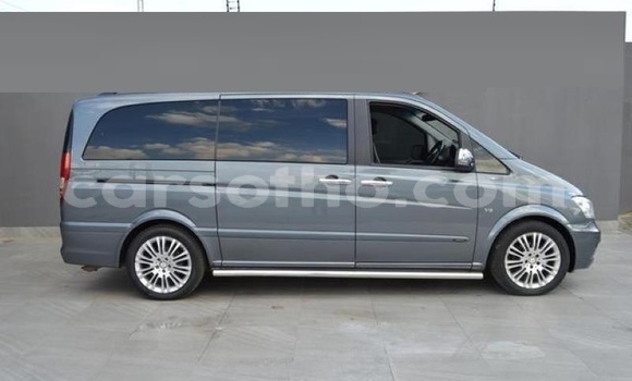 Buy Used Mercedes-Benz Viano Blue Car in Maseru in Maseru Buy Used Mercedes-Benz Viano Blue Car in Maseru in Maseru