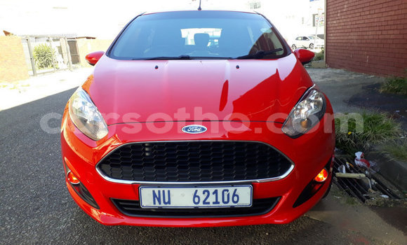 Sayi Na hannu Ford Fiesta Red Mota in Maseru a Maseru Sayi Na hannu Ford Fiesta Red Mota in Maseru a Maseru