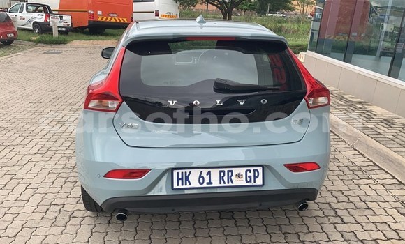 Buy Used Volvo V40 Other Car in Maseru in Maseru Buy Used Volvo V40 Other Car in Maseru in Maseru