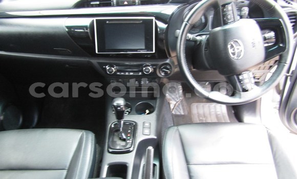 اشتري مستعمل Toyota Hilux White سيارة في Maseru في Maseru اشتري مستعمل Toyota Hilux White سيارة في Maseru في Maseru