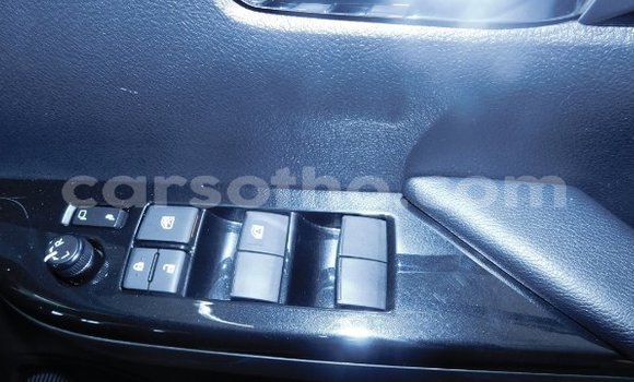 اشتري مستعمل Toyota Hilux White سيارة في Maseru في Maseru اشتري مستعمل Toyota Hilux White سيارة في Maseru في Maseru