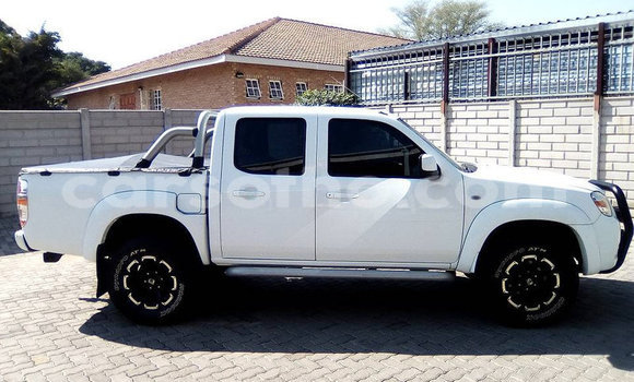 اشتري مستعمل Mazda BT-50 White سيارة في Maseru في Maseru اشتري مستعمل Mazda BT-50 White سيارة في Maseru في Maseru