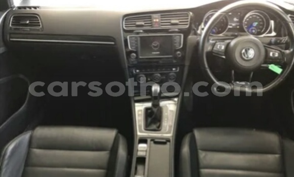 اشتري مستعمل Volkswagen Golf R32 Silver سيارة في Maputsoa في Leribe اشتري مستعمل Volkswagen Golf R32 Silver سيارة في Maputsoa في Leribe