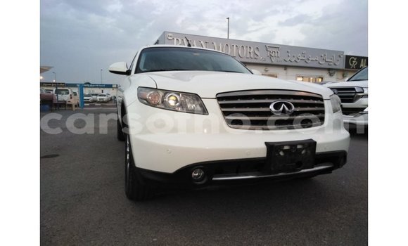 Sayi Imported Infiniti FX White Mota in Import - Dubai a Maseru