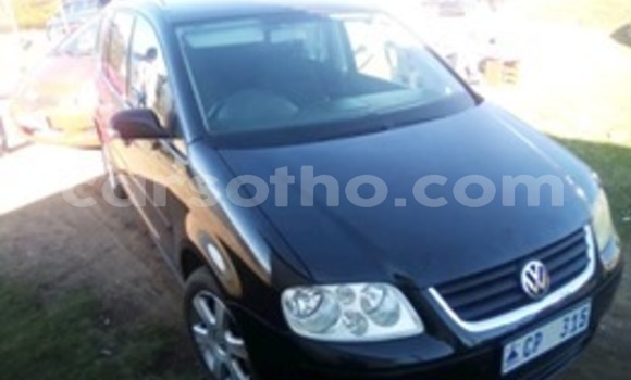 Acheter Occasion Voiture Volkswagen Touran Noir à Maseru, Maseru Acheter Occasion Voiture Volkswagen Touran Noir à Maseru, Maseru