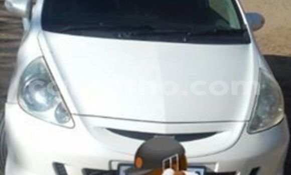 Acheter Occasion Voiture Honda FIT Blanc à Maseru, Maseru Acheter Occasion Voiture Honda FIT Blanc à Maseru, Maseru