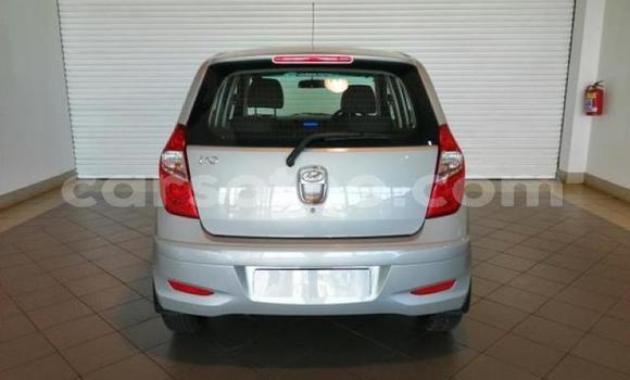 Buy Used Hyundai i10 Silver Car in Hlotse in Leribe Buy Used Hyundai i10 Silver Car in Hlotse in Leribe